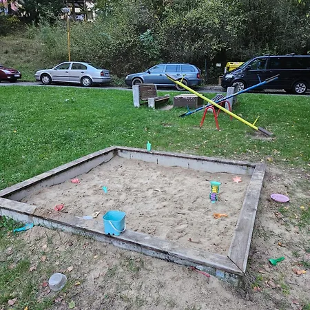 Apartamento Wolf Luxusné Priestranné S Výhľadom Na Hory S Bezplatným Parkovaním Veľkou Plochou Tv Rýchlym Optickým Internetom Priamo V Pb Tichá Lokalita Všetko Na Blízku Vhodné Pre Rodinu Skupinu Pracovné Cesty Aj Turistiku Plne Vybavená Kuch Považská Bystrica